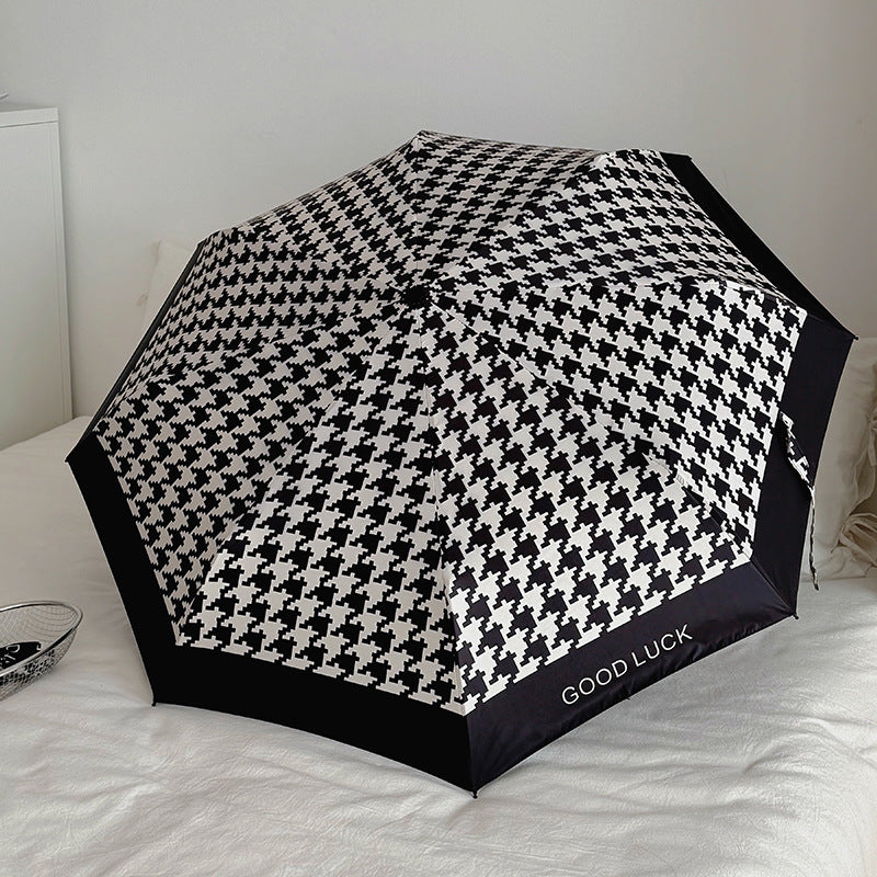 Women Folding Umbrella with Modern Wave Pattern Stornfield
