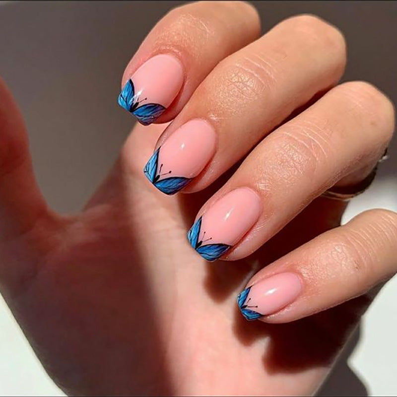 Premium Floral Design Press-On Nail Set Stornfield