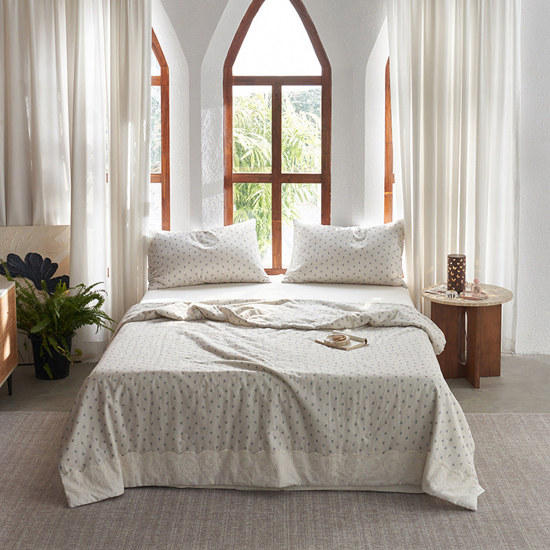 Ladies elegant bedspread with delicate floral pattern Stornfield