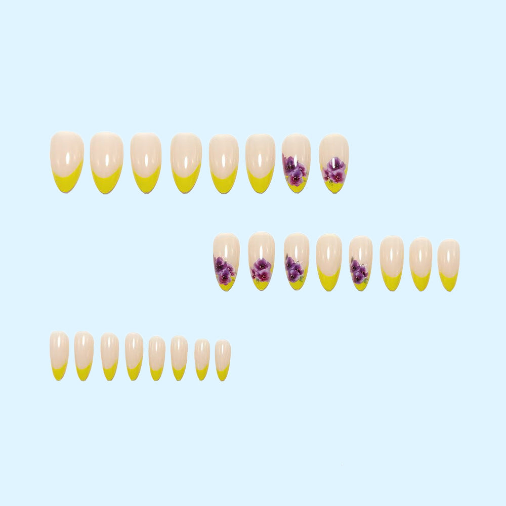 Artificial nails with colorful flower design Stornfield