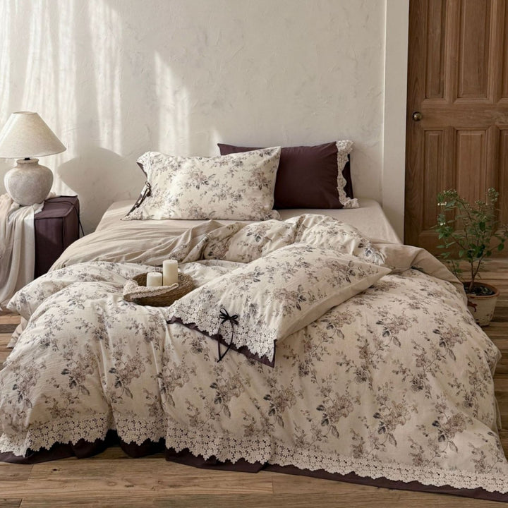 Cottage Floral Cotton-Linen Blend Duvet Cover Set with Crochet Lace Hem and Bow-Tie Pillow Shams