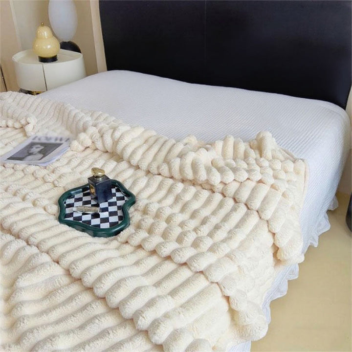 Women Plush Bedspread with Textured Design Stornfield