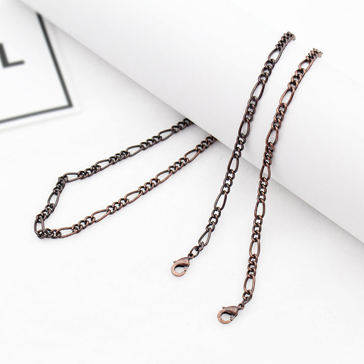 Elegant Pearl-Linked Eyewear Chain Stornfield