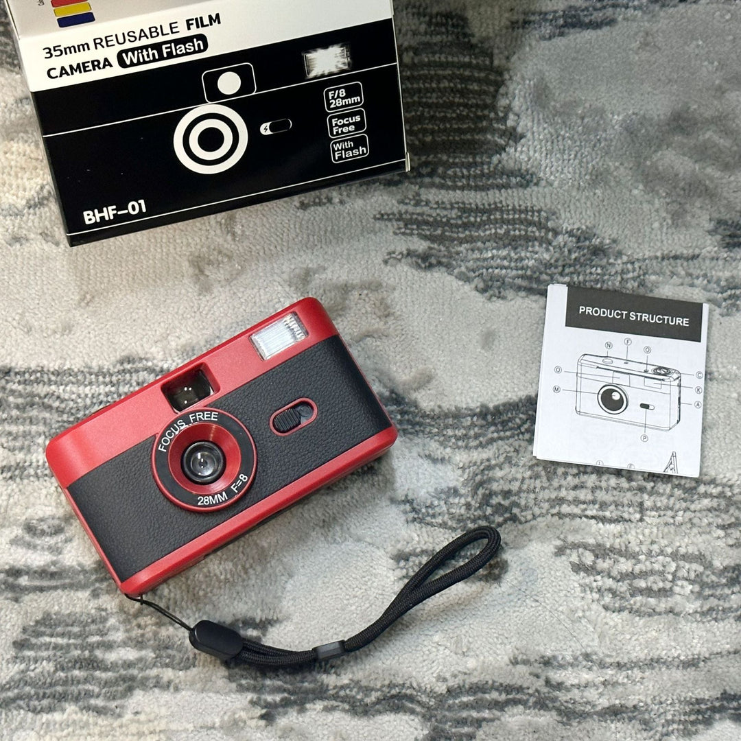 Vintage Style Instant Camera Stornfield
