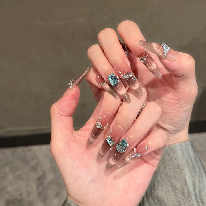 Modestly Chic Press-On Nails Stornfield