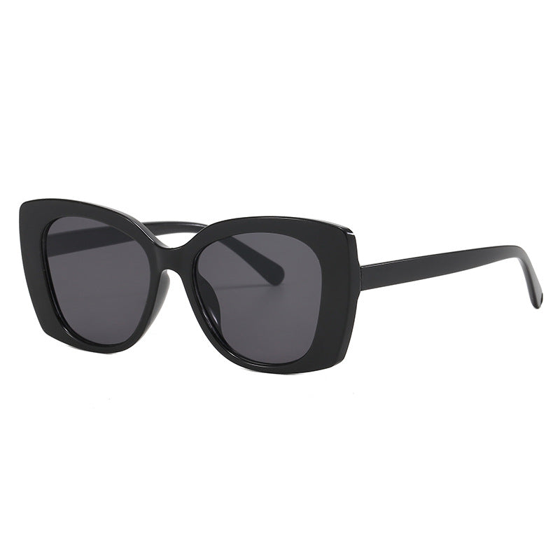 Women's oversized sunglasses with elegant design Stornfield