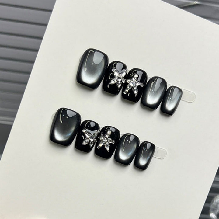 Sparkling Decorative Press-On Nail Set