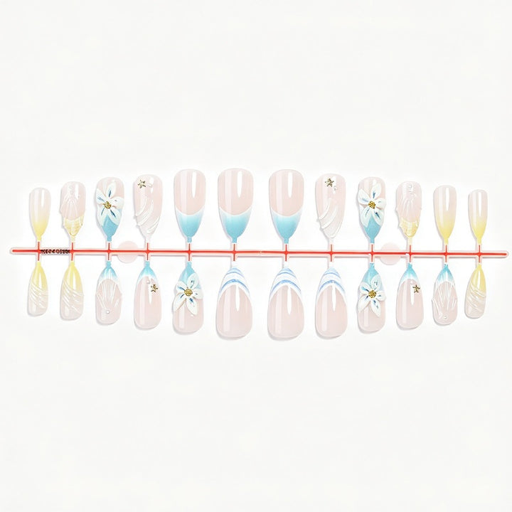 Art nail set with elegant flower design and stylish color gradients Stornfield