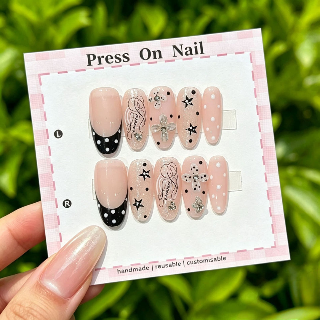 Decorative Press-On Nail Set with Gem Accents  1791774365