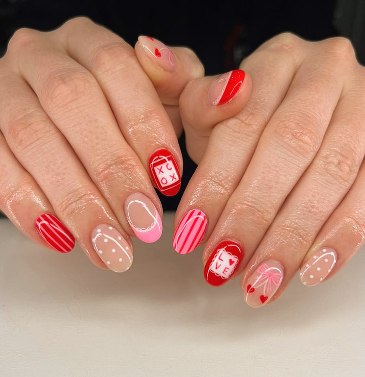 Festive Nail Art Design Stornfield