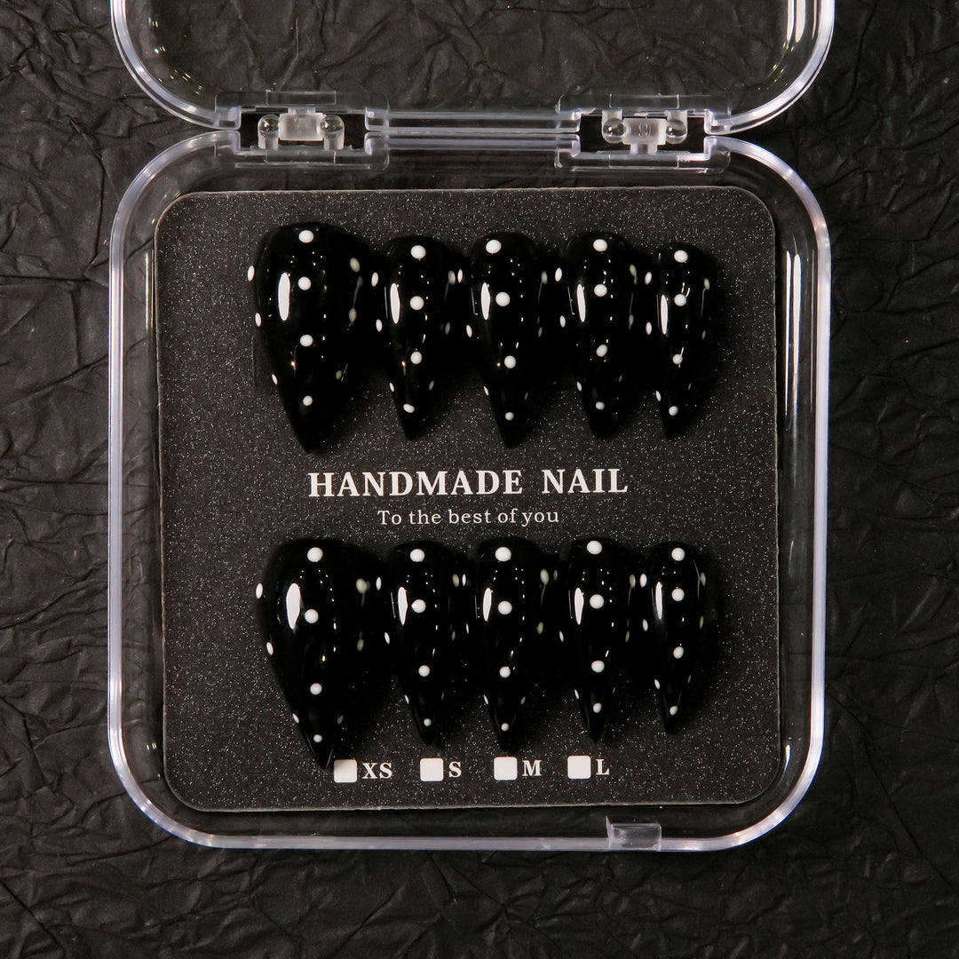 Artistic Stiletto Press-On Nail Set