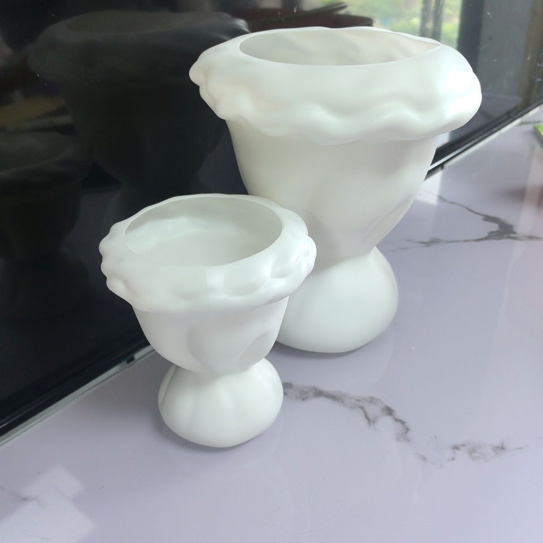 Elegant Modern Decorative Flower Pot Stornfeild