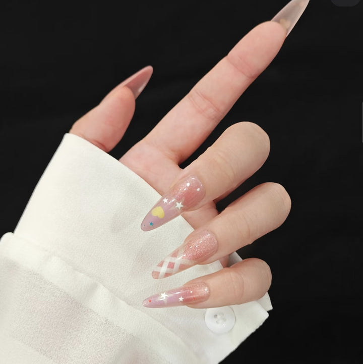 Playful art nails with shimmering designs and 3D applications Stornfield