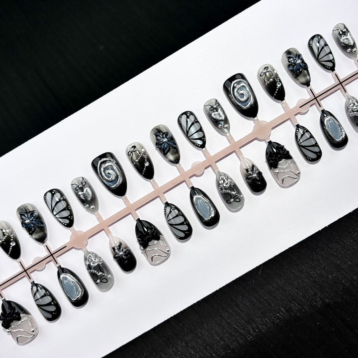 Artistic Gothic Press-On Nail Set