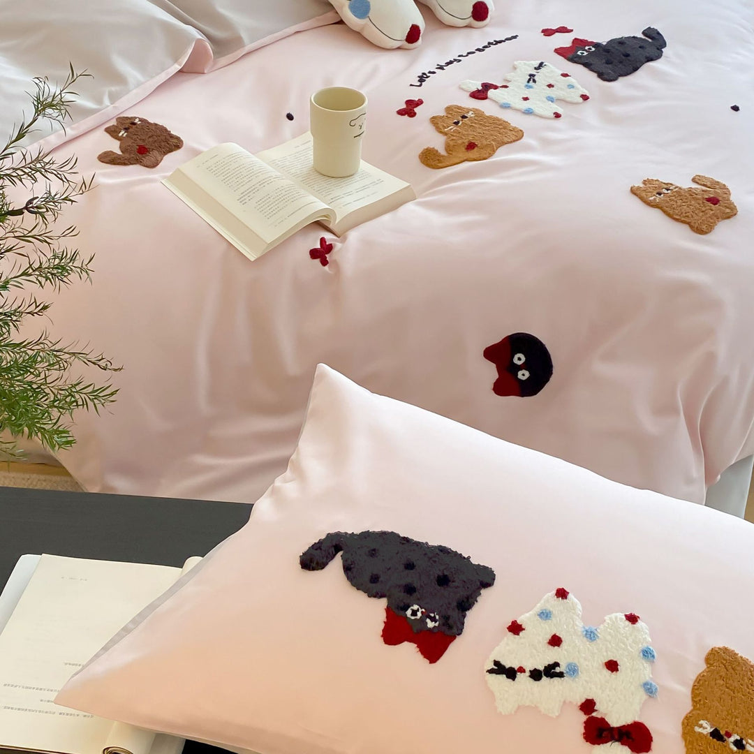 Embroidered Cotton Satin Duvet Cover Set with Cat Appliqué Pillowcases
