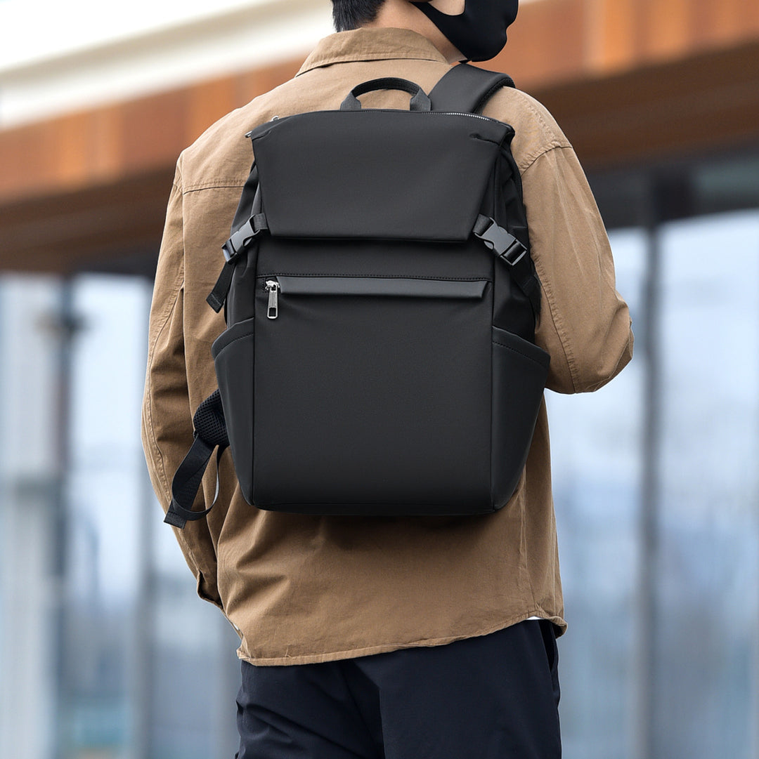 Modern High-Capacity Backpack Stornfield