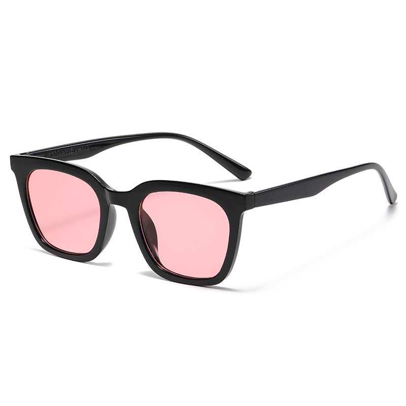 Ladies fashionable sunglasses in bold animal print Stornfield