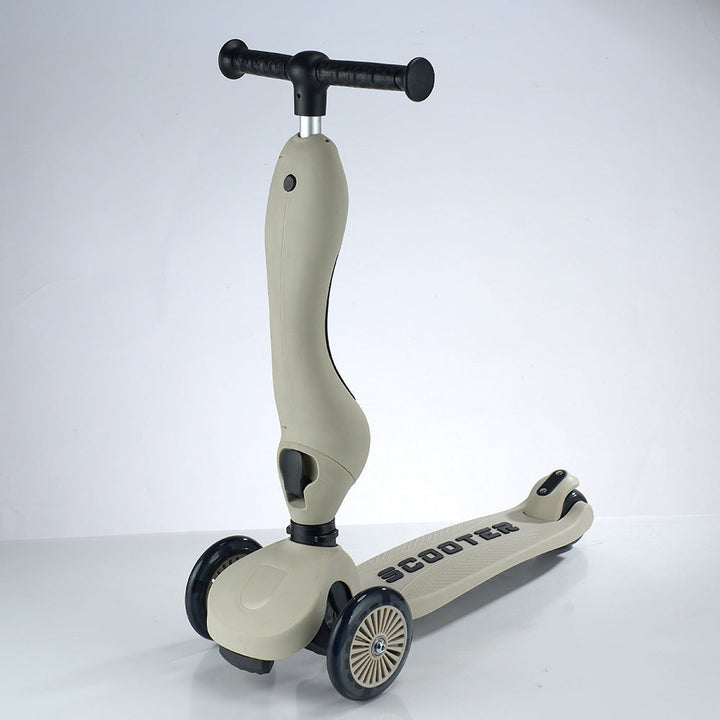 Versatile Three-Wheel Kick Scooter Stornfield