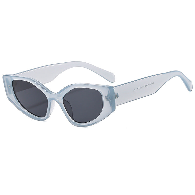 Women's fashionable sunglasses with contemporary, wide-angle frame Stornfield