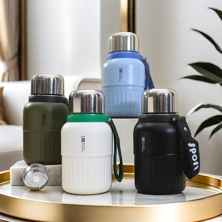 Insulated stainless steel drinking bottle with removable tea strainer Stornfield