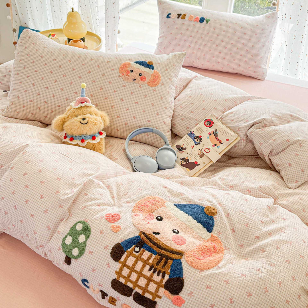 Children's Cartoon Bear-Themed Quilt Set