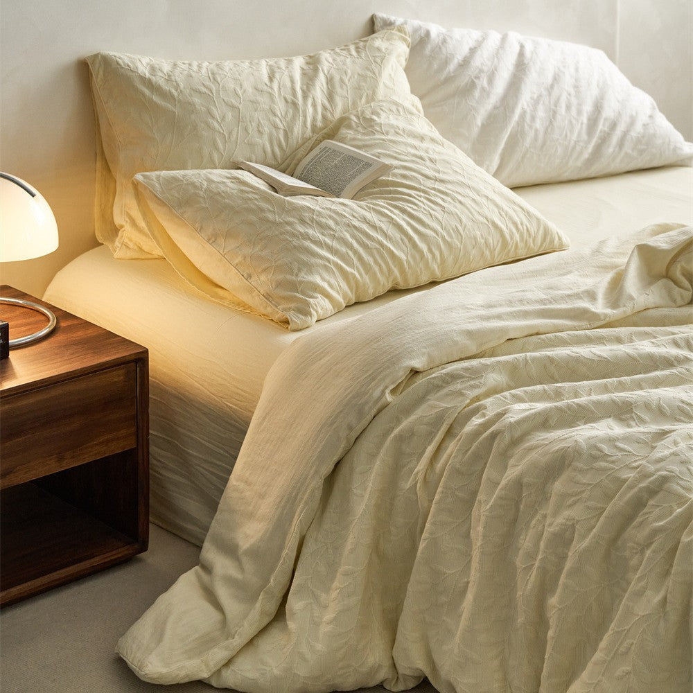 Luxurious cotton jacquard bedding set with embossed floral relief