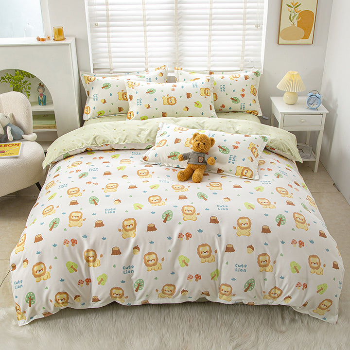Cute Bear Themed Comforter Set