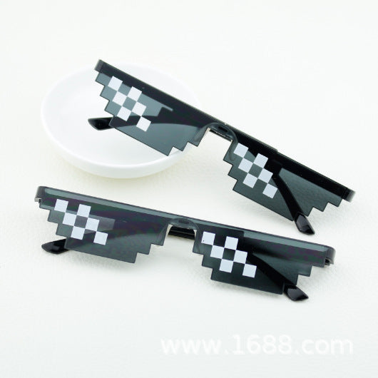 Women's sunglasses in trendy pixel design Stornfield