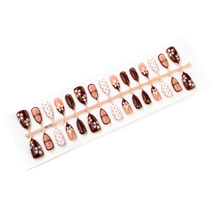 Artistic Nail Art Design Stornfield
