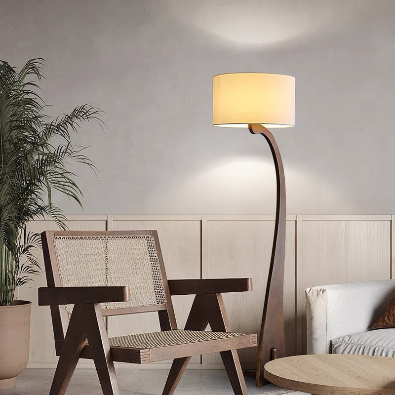 Elegant Curved Floor Lamp