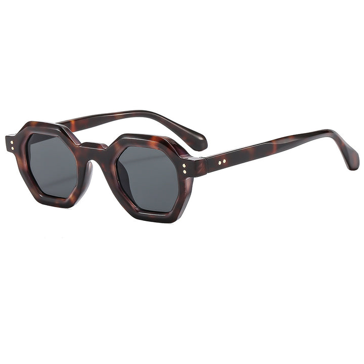 Women’s geometric sunglasses with distinctive design and protective UV filter Stornfield