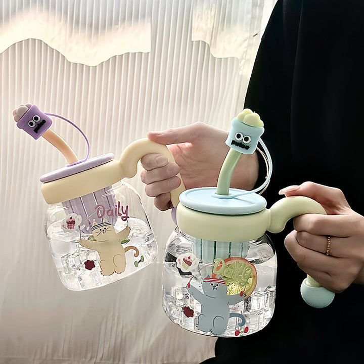 Women’s creative drinking bottle with integrated silicone straw Stornfield