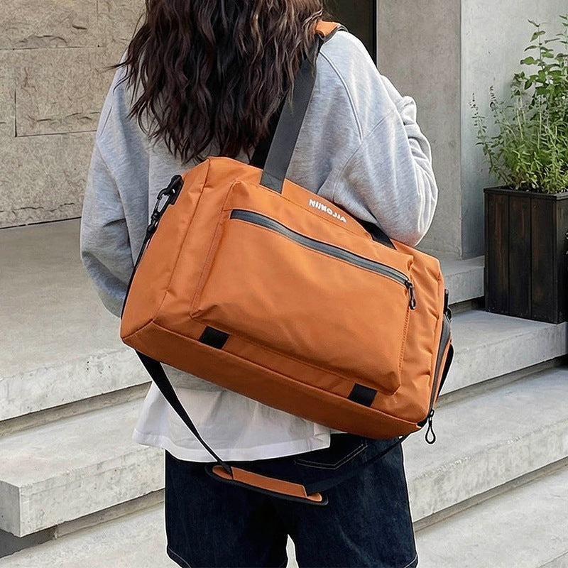 Durable Waterproof Duffel Bag Stornfield