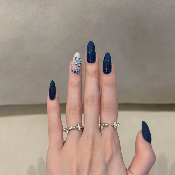 Artistic Stiletto Nail Set Stornfield