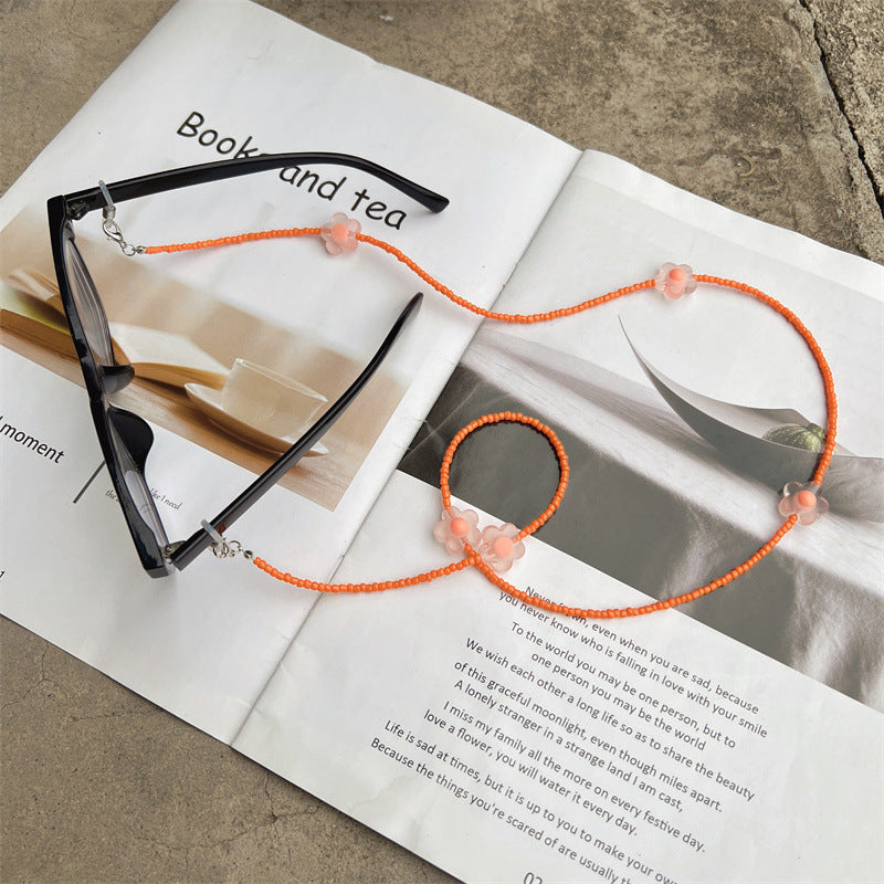 Floral Beaded Eyewear Chain Stornfield