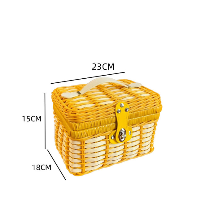 Vintage Picnic Storage Basket Stornfield