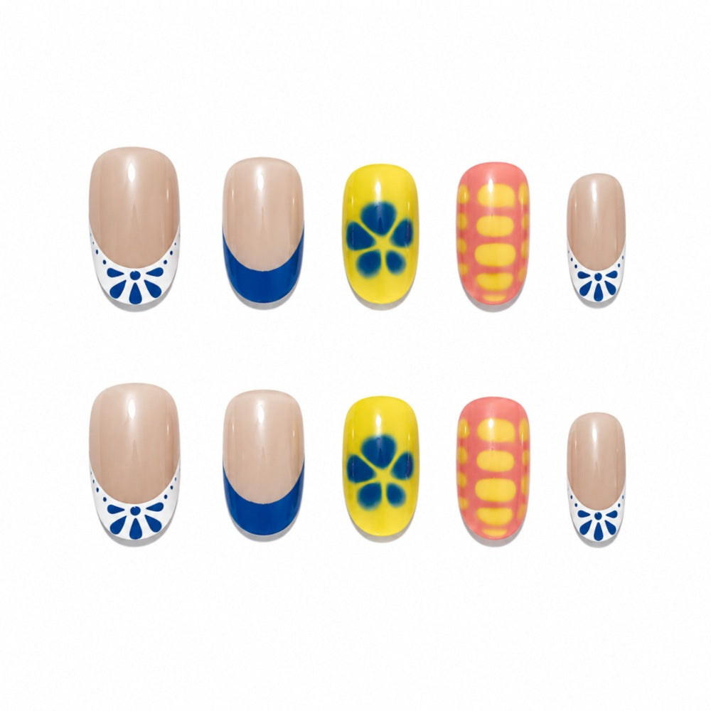 Artificial nails with colorful floral accents Stornfield
