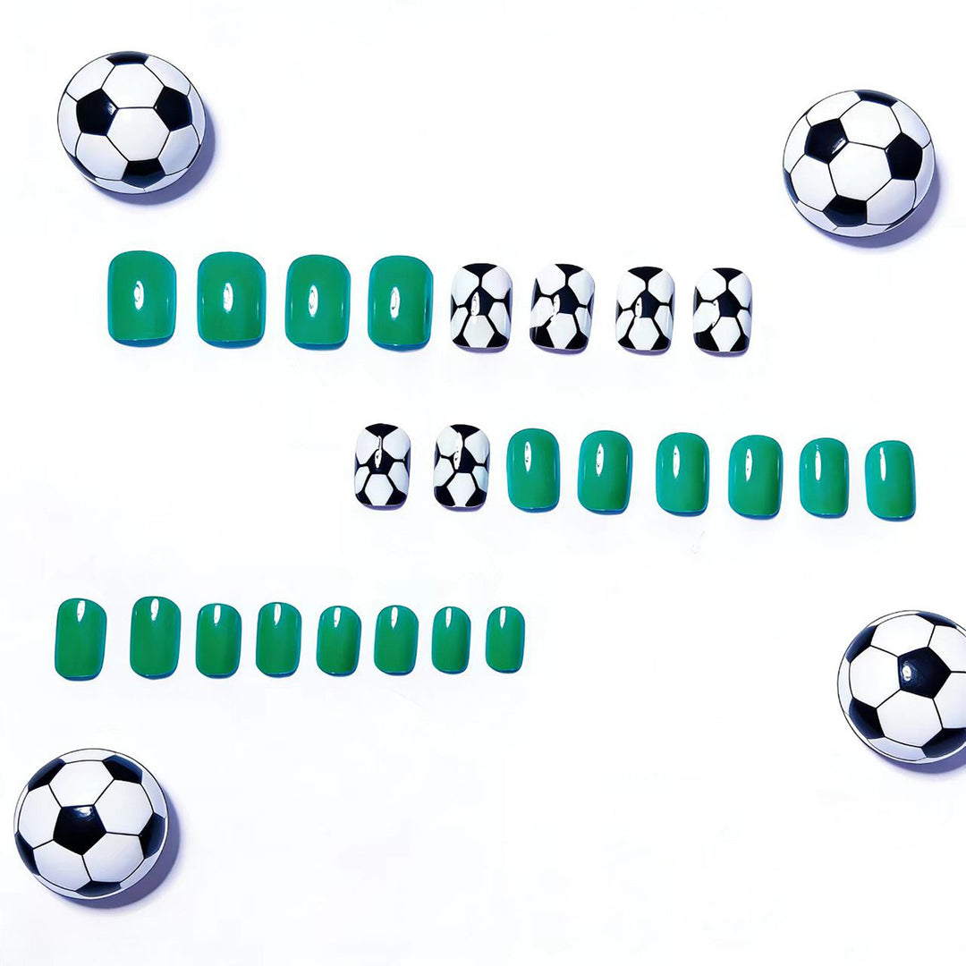 Artificial nails in sporty football design Stornfield