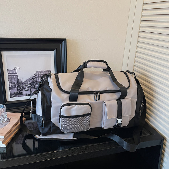 Sporty multifunctional travel bag with external pocket Stornfield
