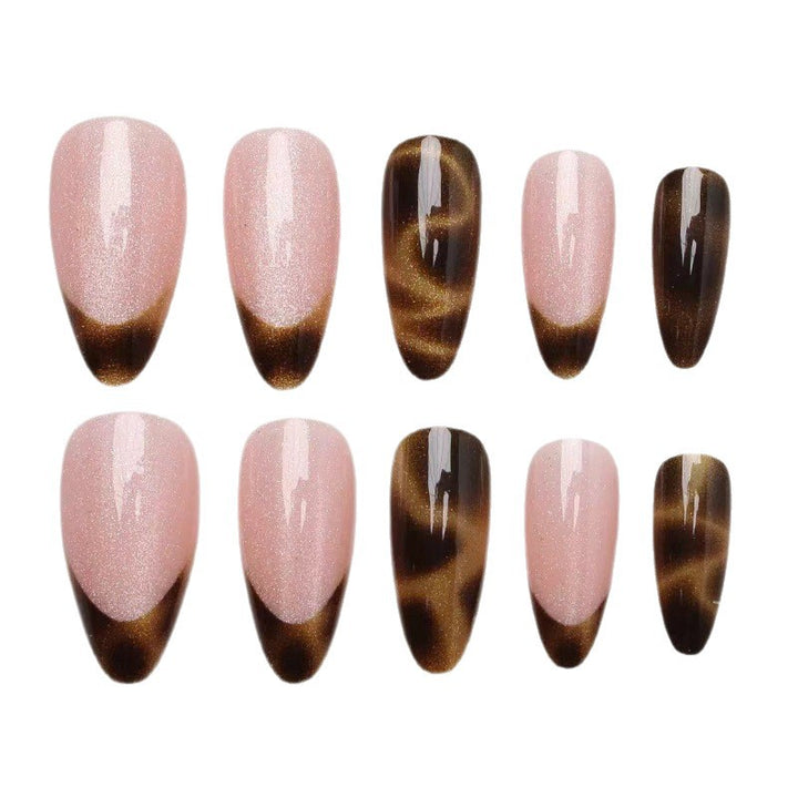 Artifical nails with elegant tortoiseshell tips Stornfield