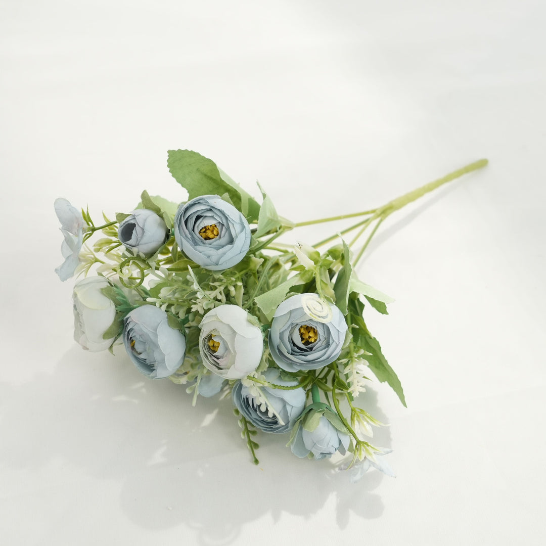 Lifelike Floral Bouquet with Soft Petals
