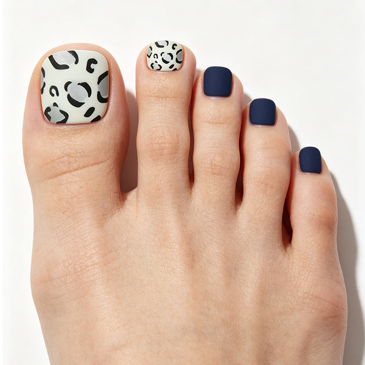 Stylish Leopard Print Press-On Toe Nails Stornfield