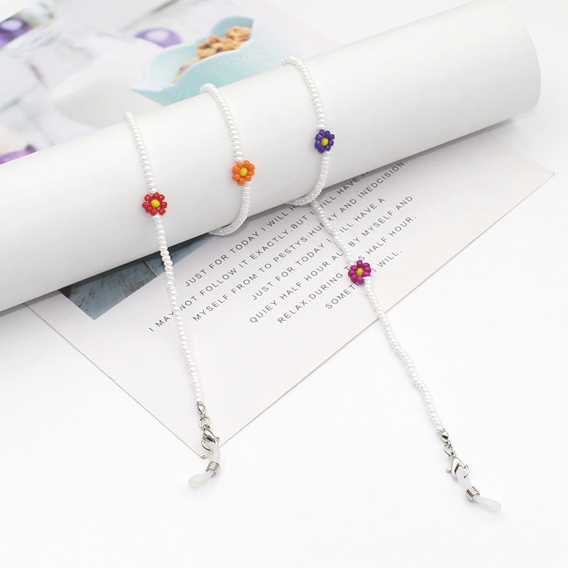 Floral Beaded Eyewear Chain Stornfield