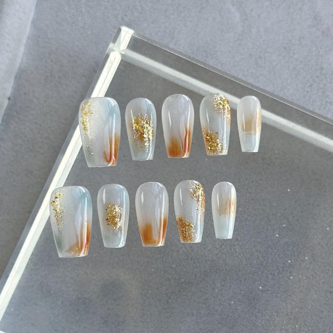 Decorative Press-On Nail Art Set with Gradient and Glitter Accents
