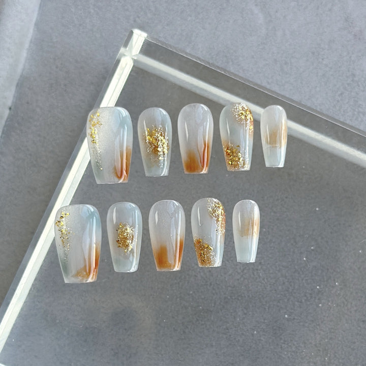 Decorative Press-On Nail Art Set with Gradient and Glitter Accents