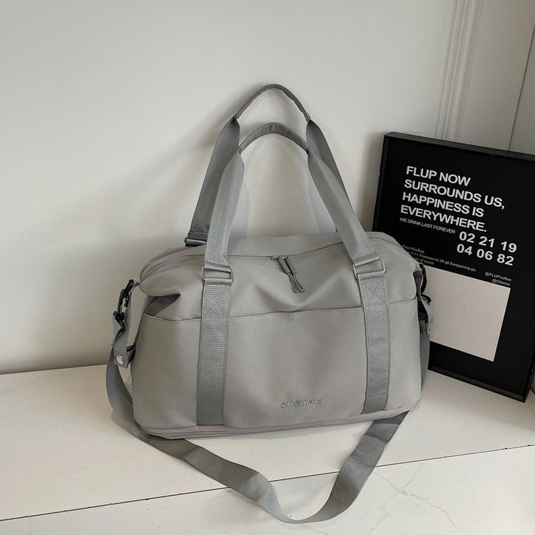 High-Quality Everyday Travel Bag With Multiple Compartments Stornfield