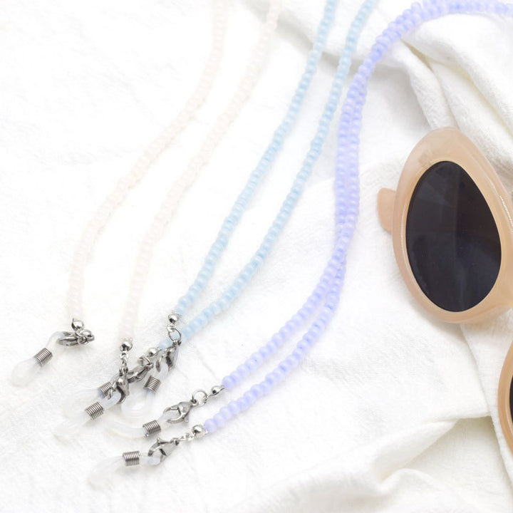 Elegant Beaded Eyewear Retainer Chain Stornfield
