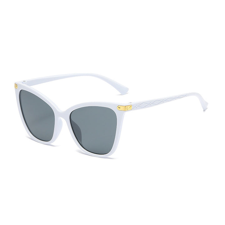 Chic Cat-Eye Sunglasses Stornfield
