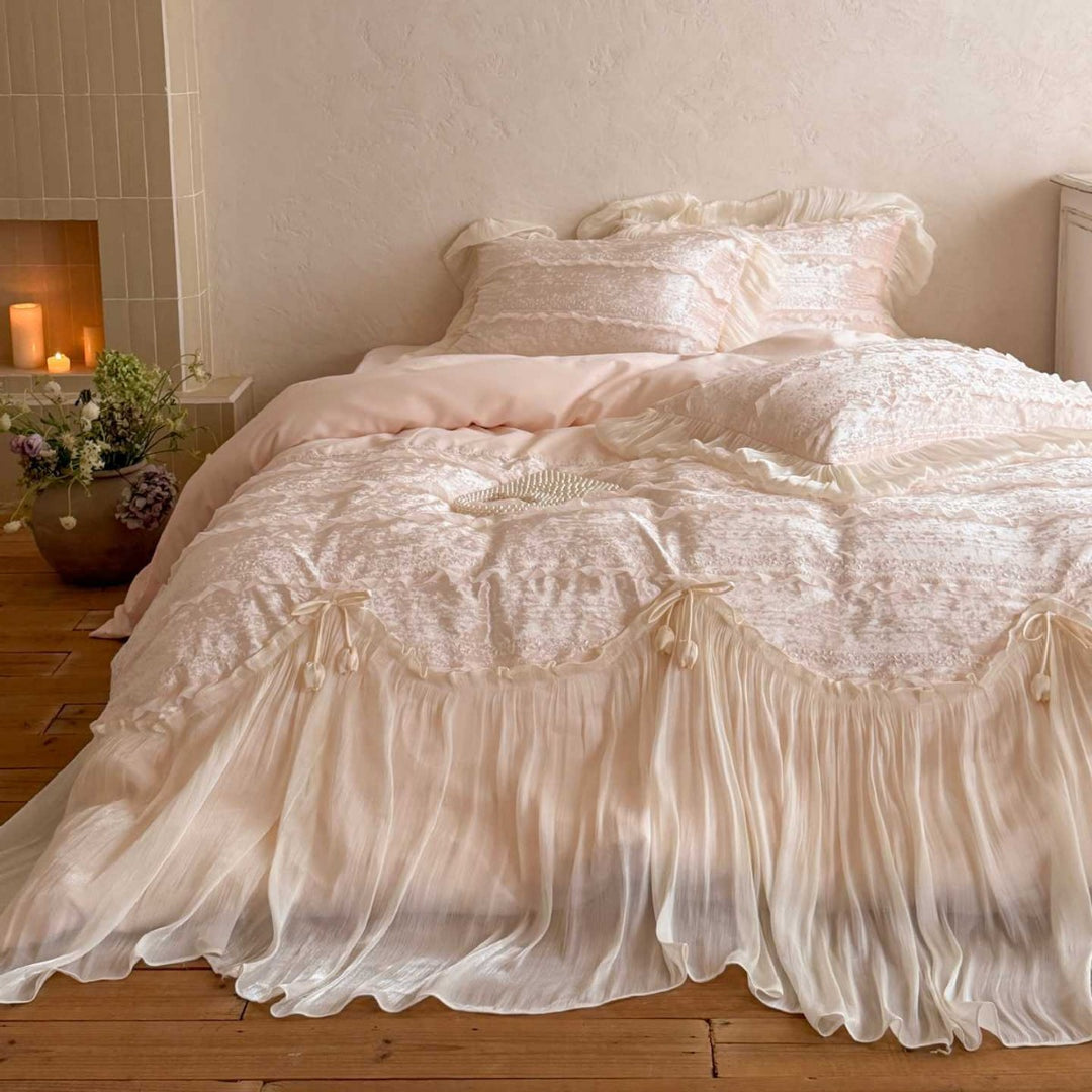 Romantic bedding set with ruffles, lace and pleats