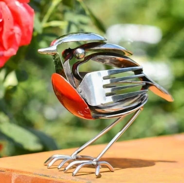 Decorative Garden Bird Sculpture Stornfield